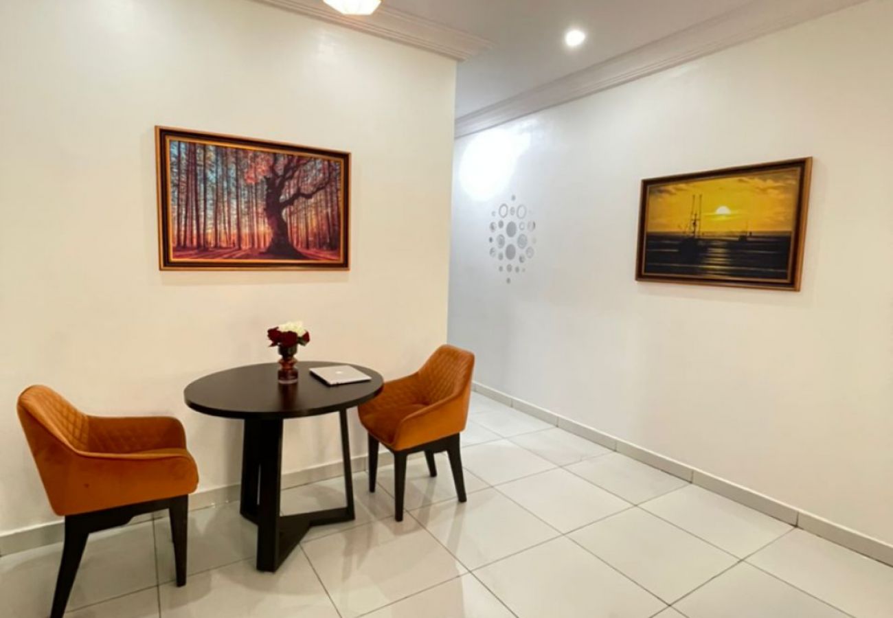 Apartment in Lekki - Moderate 2 bedroom apartment - Lekki Phase 1 -  Kimmel 3R