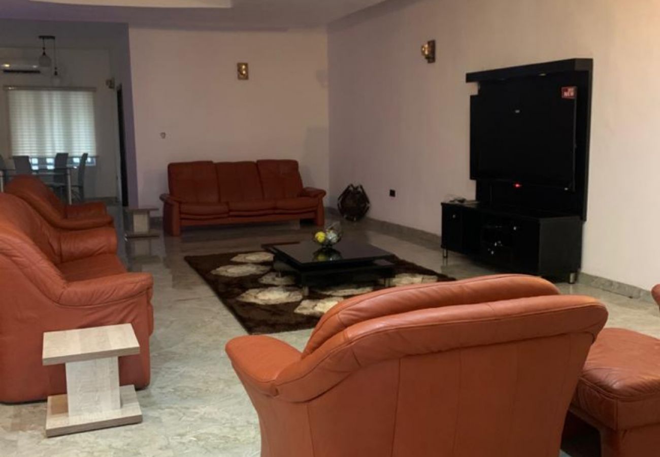 Apartment in Lekki - 3 bedroom apartment with complimentary private beach-lekki penisula scheme 2