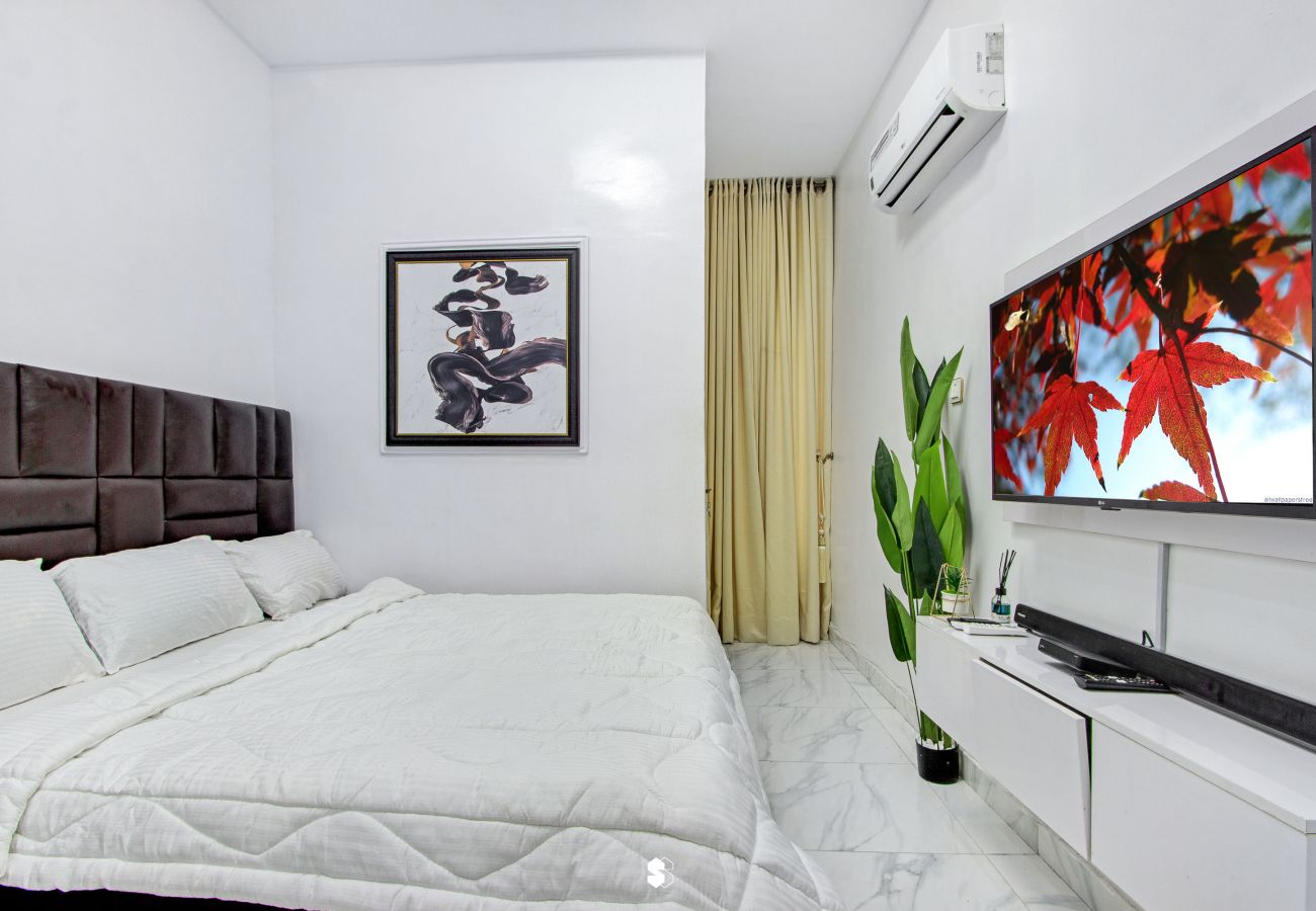 Apartment in Lekki - Luxury 4 bedroom duplex with indoor soccer board- by Lekki Conservation Center Road