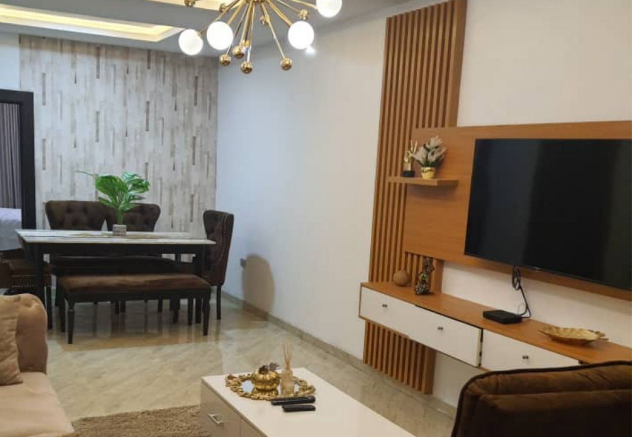 Apartment in Lagos - Standard 2 Bedroom Apartment /Aguda Surulere