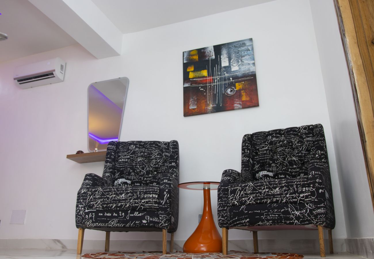 Apartment in Lagos - Classy 3 bedroom apartment in GRA Ikeja