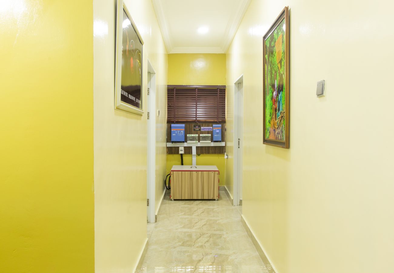 Apartment in Magboro - Beautiful 2 bedroom Apt- Magboro, Behind Punch Newspaper Lagos Ibadan Expressway