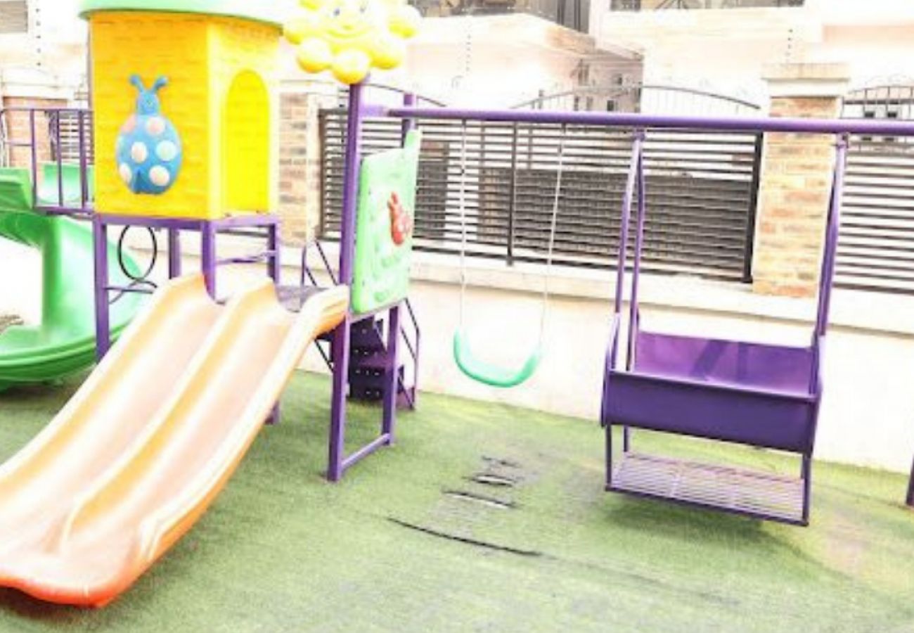 Apartment in Lekki - Lovely 4 bedroom Home with Snooker, Gym and Swimming pool  at conservation court estate phase 2 , Lekki