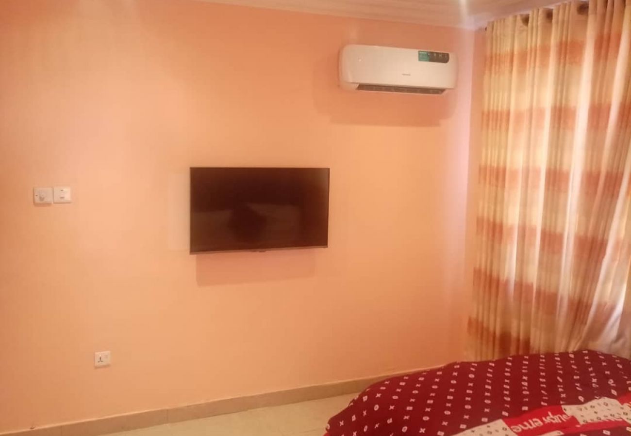 Apartment in Lekki - Lovely 3 bedroom apartment with PS5 in TPDC Estate Lekki