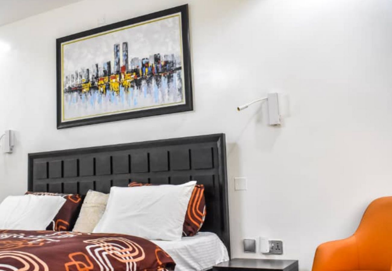Apartment in Lagos - Tastefully furnished 3 bedroom apartment in GRA Ikeja 