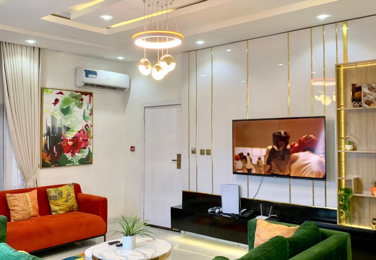 Apartment in Lagos - Classy 3 bedroom  apartment in Allen Ikeja