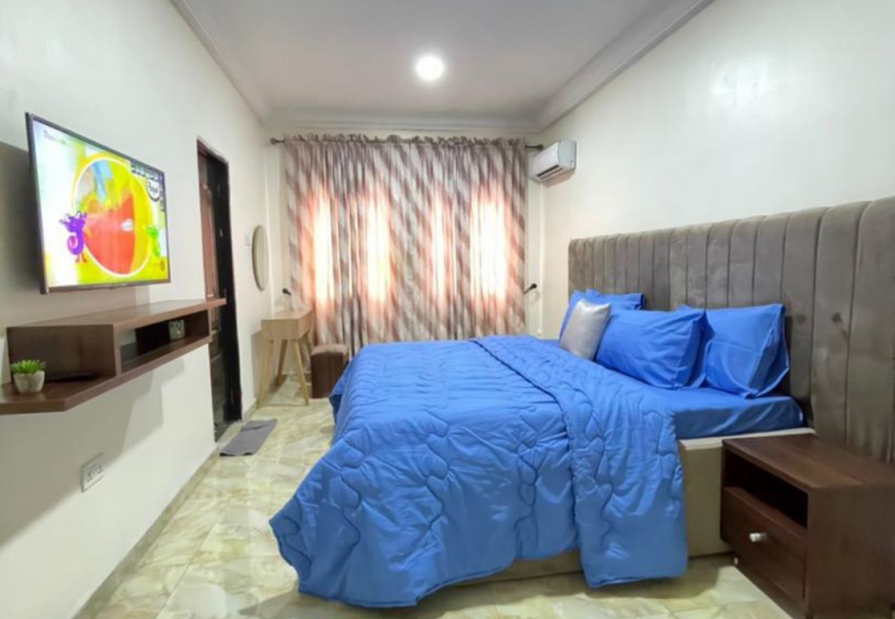Apartment in Port harcourt - Beautiful 3 bedroom apartment with snooker in GRA Phase 3 Port-harcourt (Inverter)