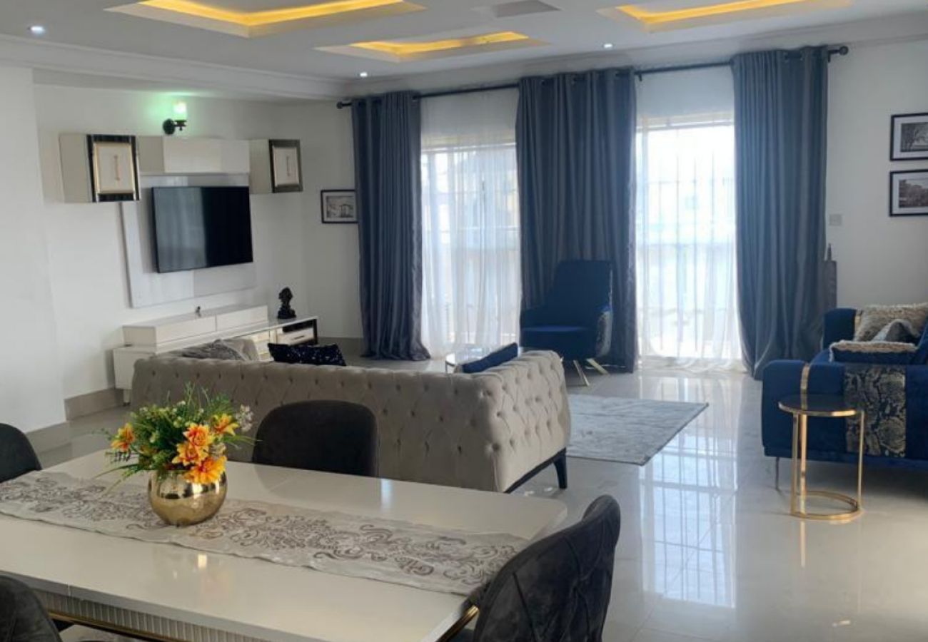 Apartment in Lagos - Comfy 3 bedroom apartment in Banana Island, Ikoyi
