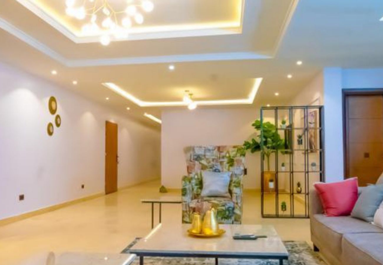 Apartment in Lagos - Stunning 3 bedroom apartment with swimming pool and Gym at Oniru VI