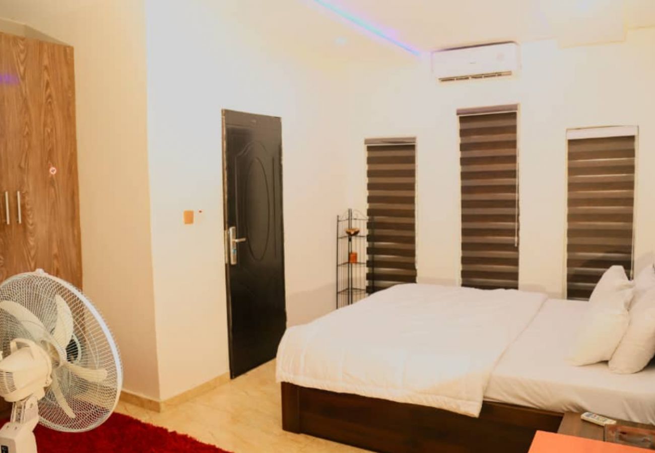 Apartment in Lagos - Lovely 3 bedroom apartment in Ikosi Ketu