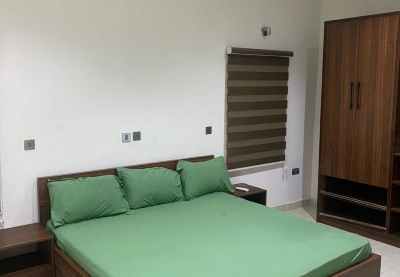 Apartment in Lagos - Beautiful 2 Bedroom Apartment at George Adiele Crescent, Ajah, Free Wifi Internet Service