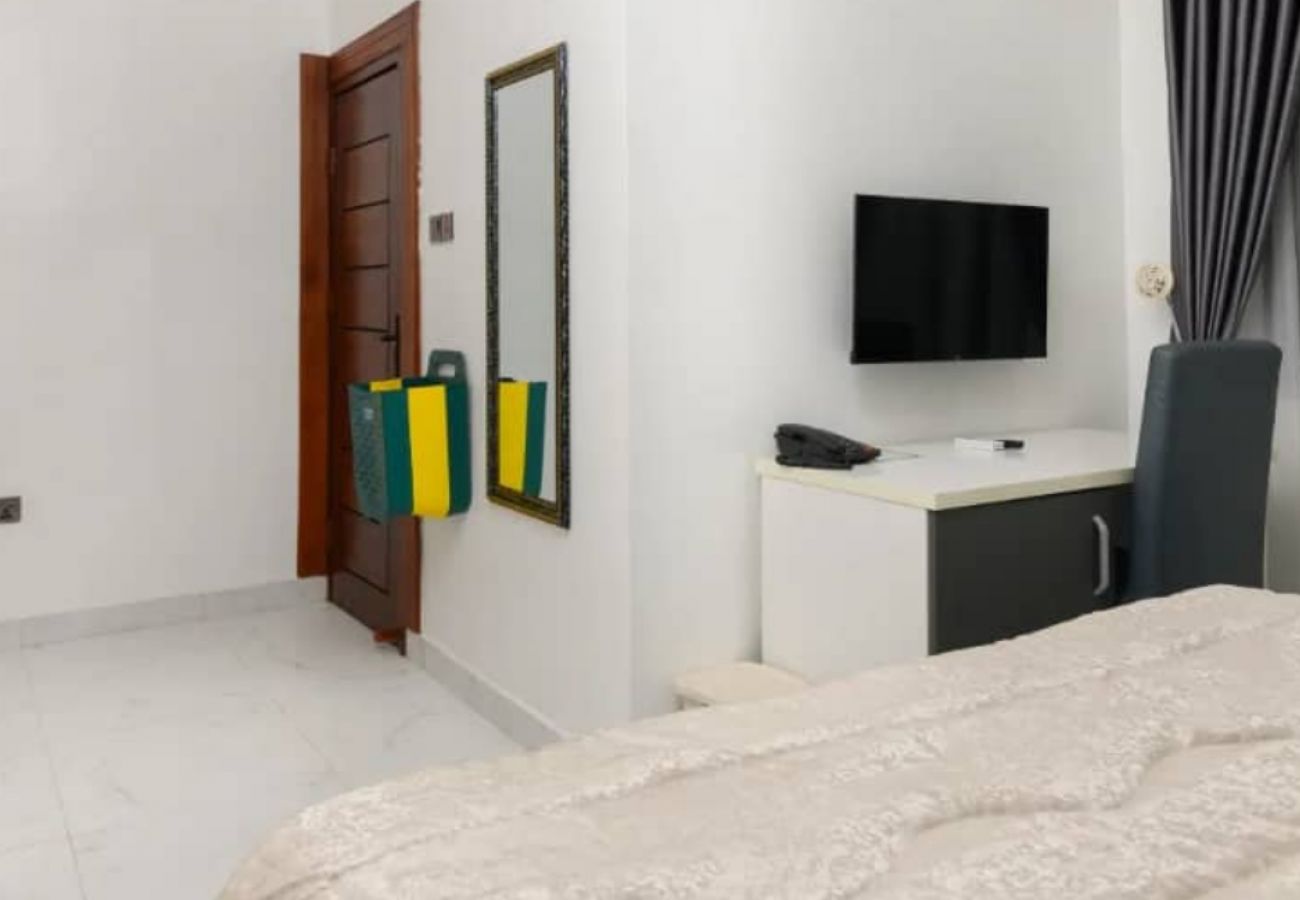 Apartment in Lekki - Beautiful 3 Bedroom Apartment - Ikate Lekki 