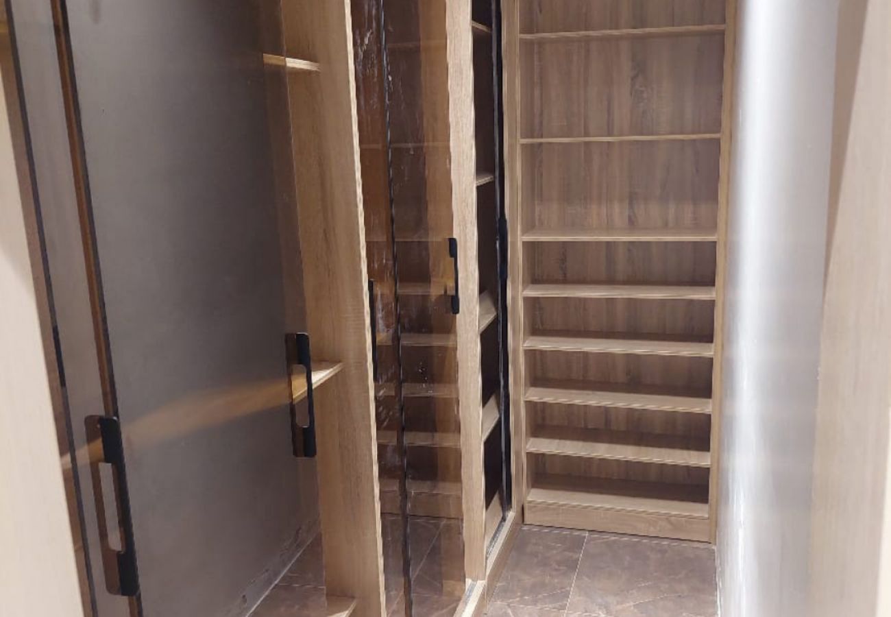 Apartment in Lagos - Luxury 3 bedroom apartment with private chef and concierge located off Alexander road, Ikoyi