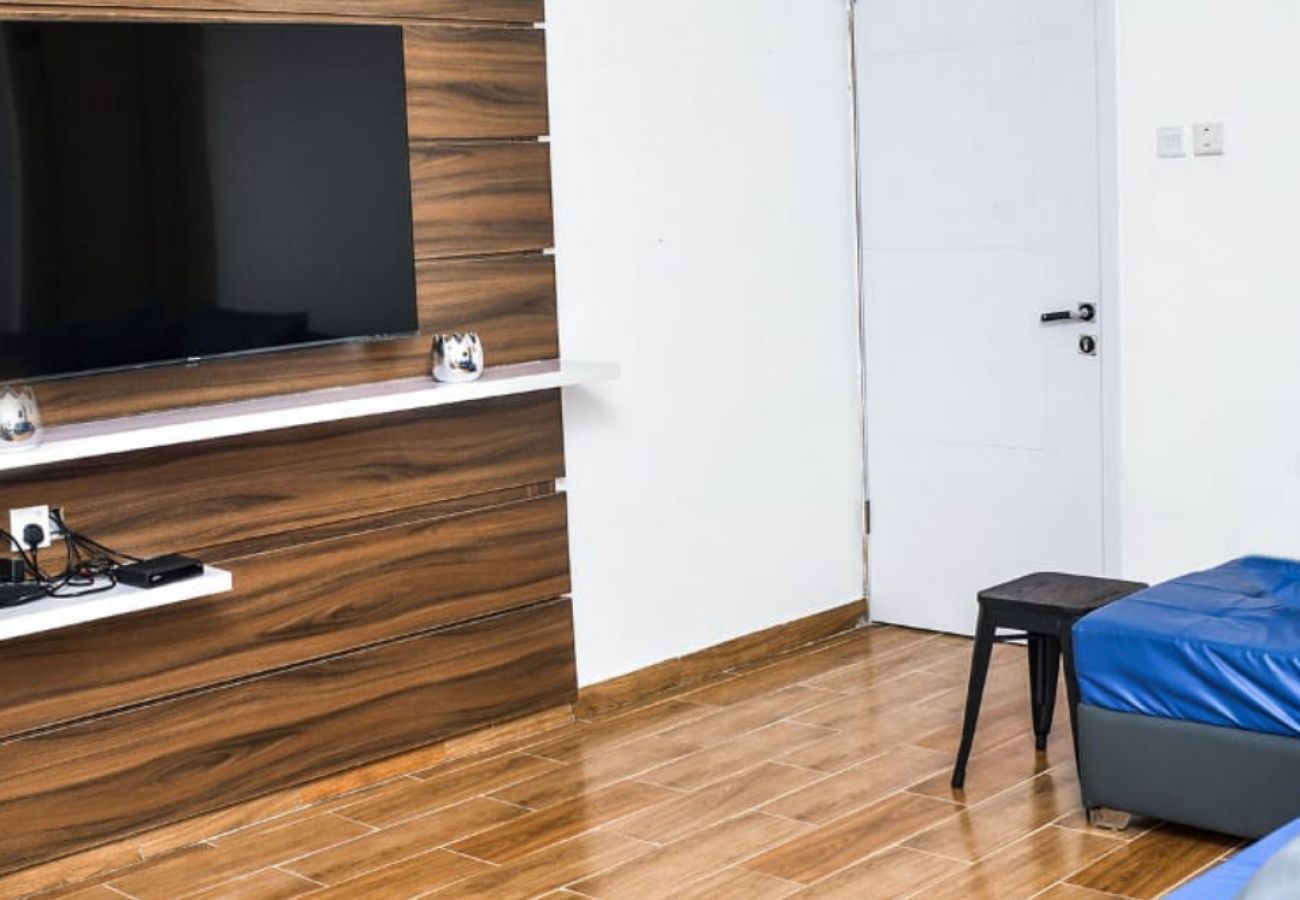 Apartment in Lagos - Beautiful 1 bedroom apartment in  oniru estate victoria island lagos (Inverter)