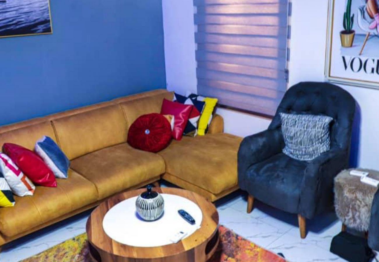 House in Lagos - Lovely 4 bedroom duplex |science road, Unilag estate, isheri magodo (inverter)