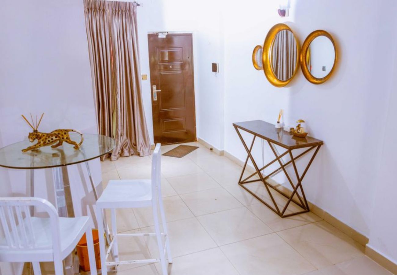 Apartment in Lekki - Beautiful 3 bedroom waterfront in Lekki Phase 1