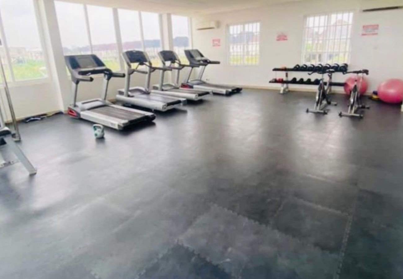 Apartment in Lekki - Contemporary 3 bedroom styled with a gym and a private plunge pool in Osapa London Lekki  (Inverter)