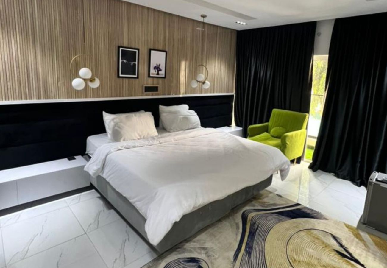 Apartment in Abuja - Captivating 2 bedroom apartment | MAITAMA 