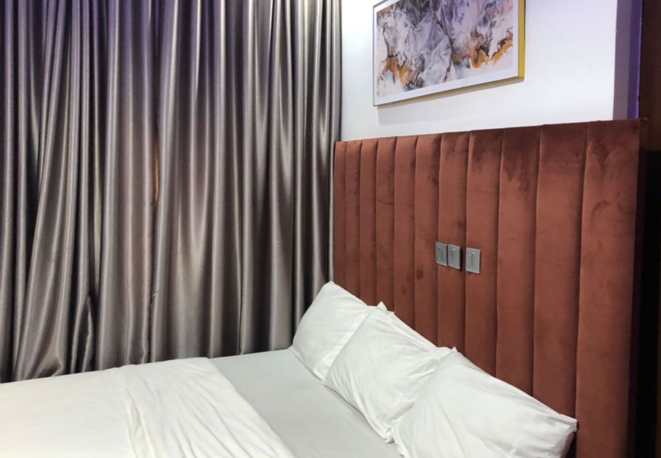 Apartment in Abuja - Adorable 2 Bedroom apartment | Guzape (Inverter)