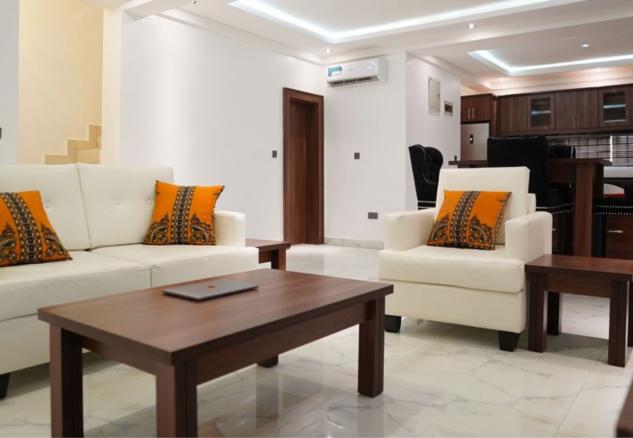 Apartment in Abuja - Appealing 2 Bedroom apartment | Katampe 