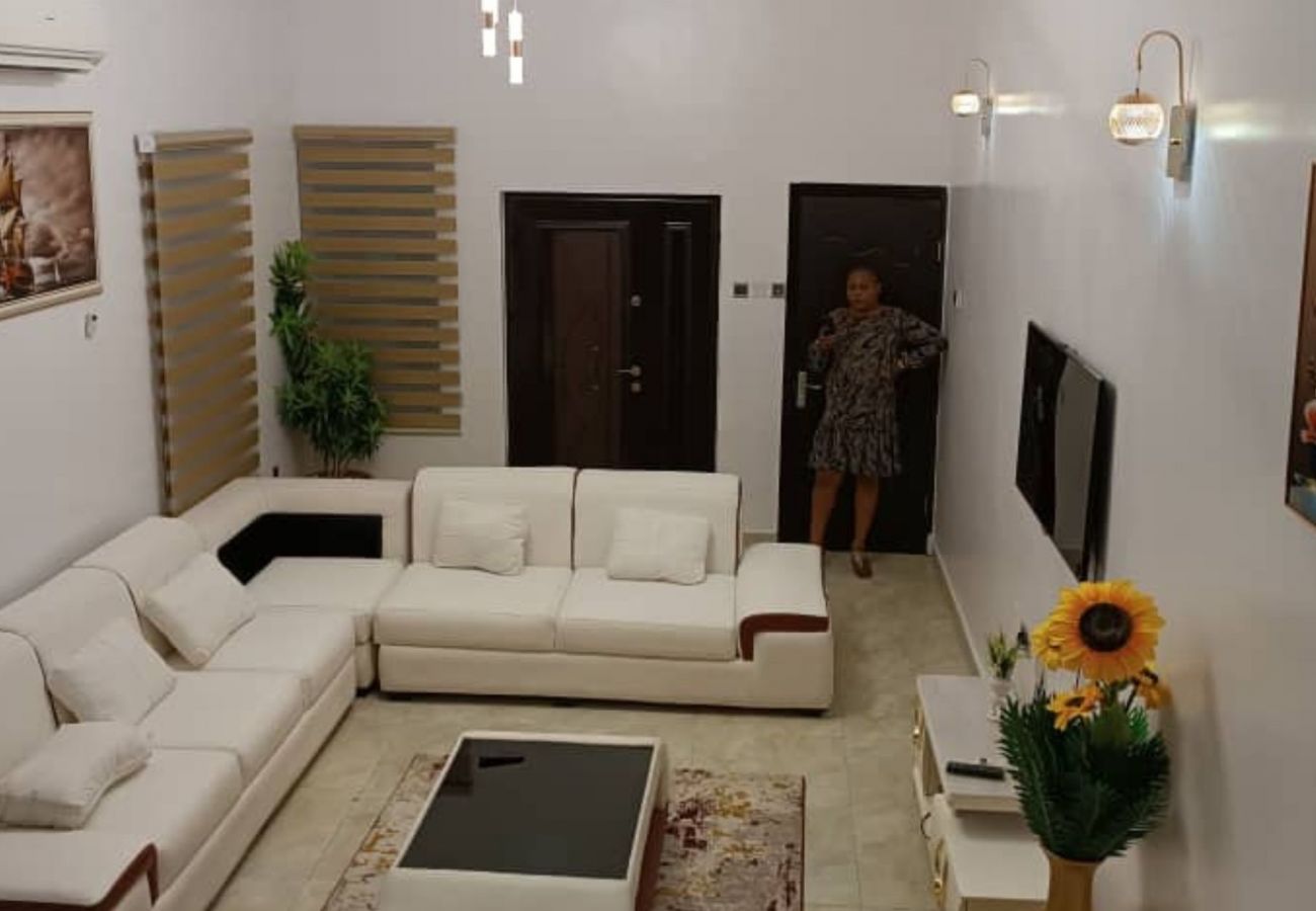 Apartment in Lekki - Elegantly styled 4 bedroom Duplex | Orchid road eleganza bus stop lekki