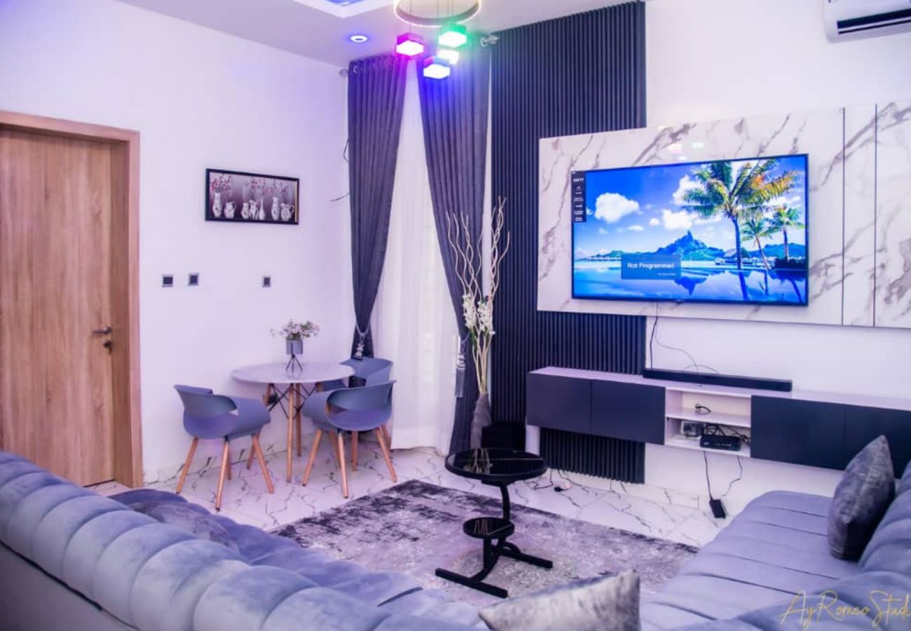 House in Lekki - Magnificent 4-bedroom Duplex | Ikota Lekki