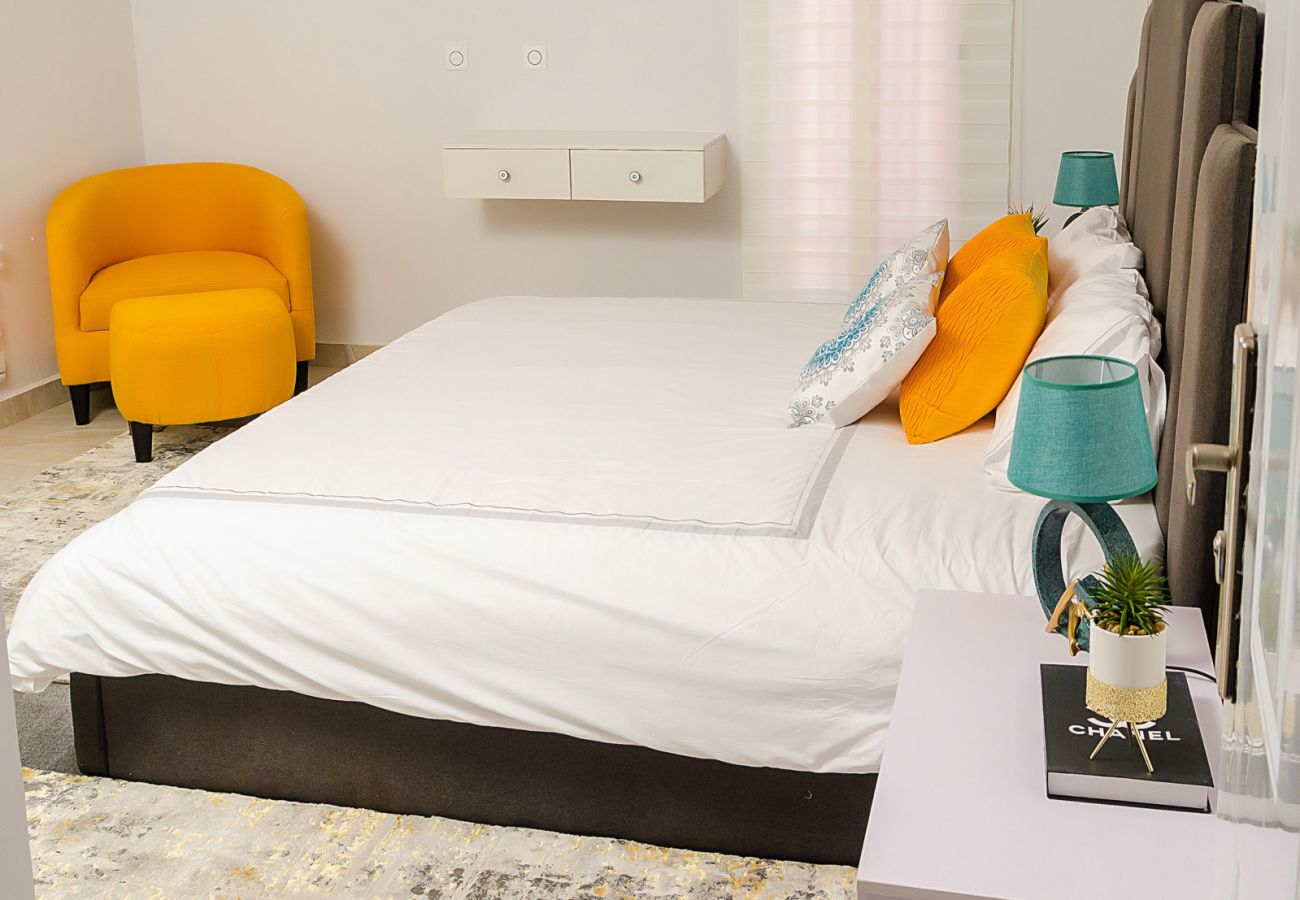 Apartment in Lekki - Sophisticated 1 bedroom apartment | Freedom way, Lekki