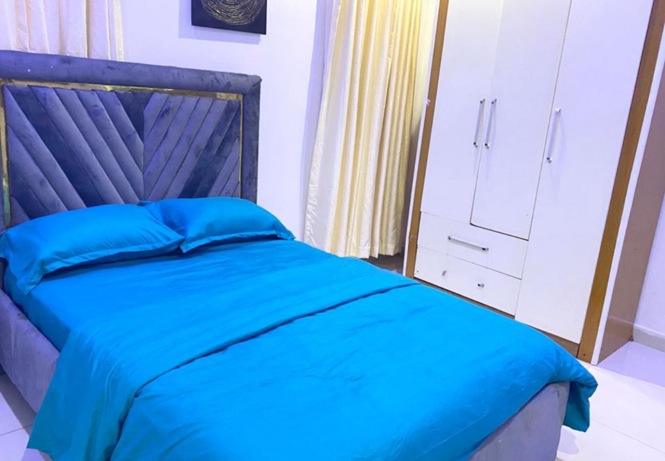 Apartment in Lekki - Beautiful 2 bedroom cottage with snooker | Lekki phase 1 (inverter)