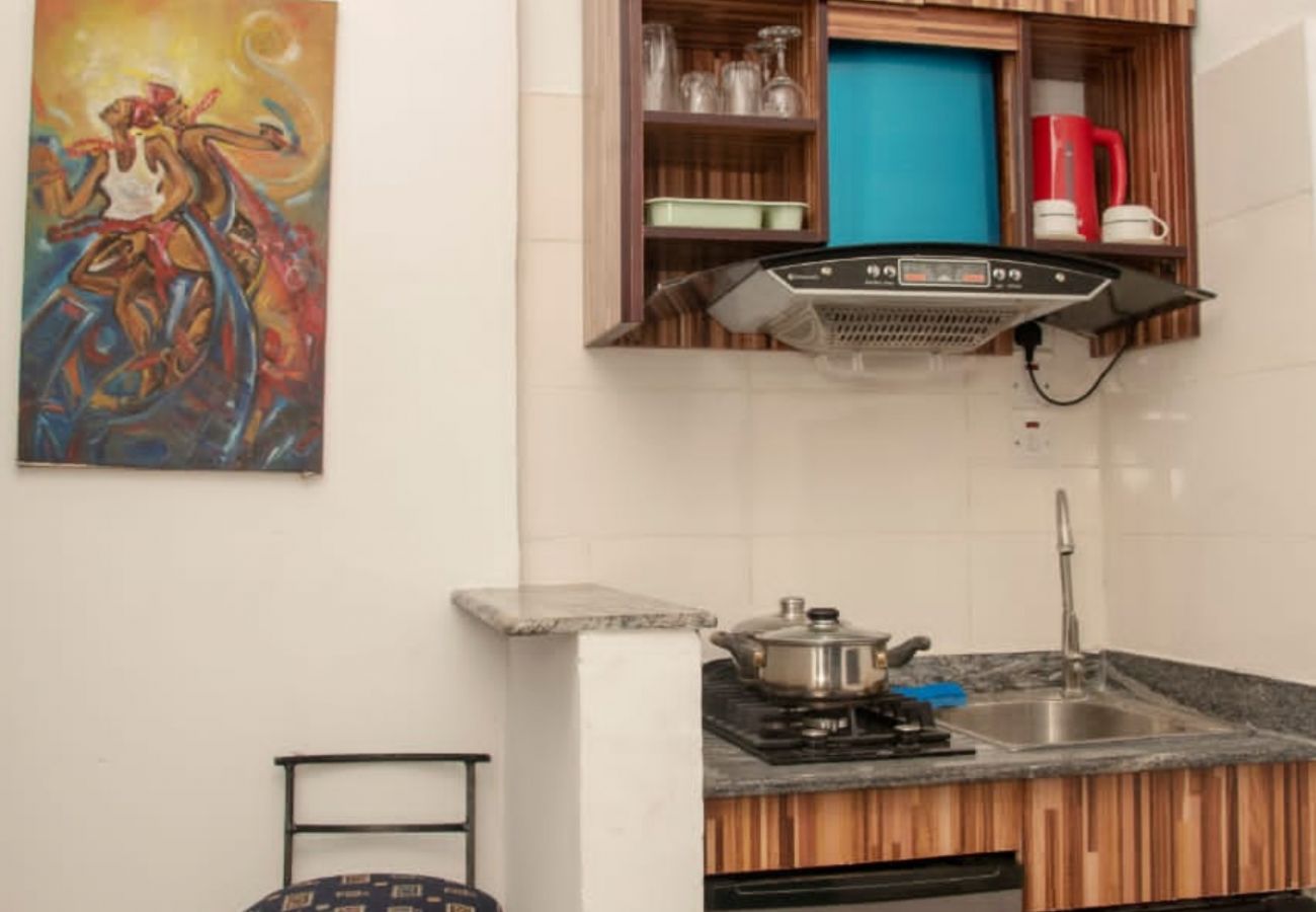 Apartment in Lekki - Stylish studio apartment | Lekki phase 1 (inverter)