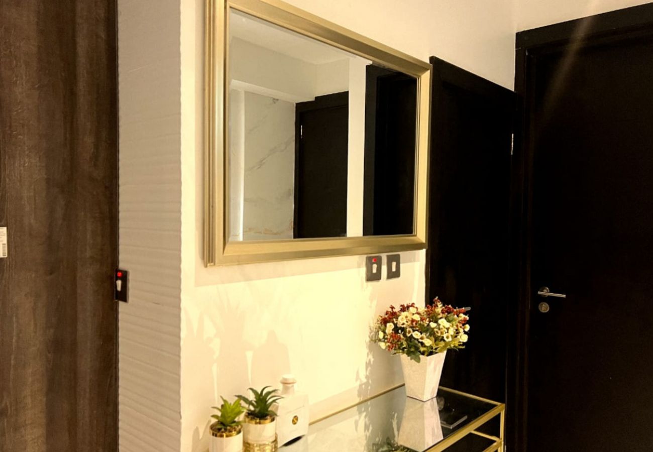 Apartment in Lagos - Enticing 1 bedroom apartment with gym | Victoria Island 