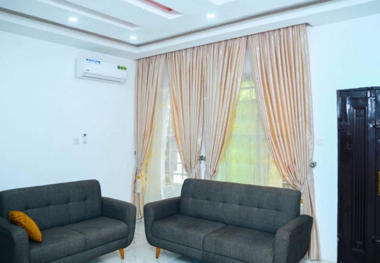 Apartment in Lagos - Adorable 2-Bedroom apartment | Command Road. Ipaja