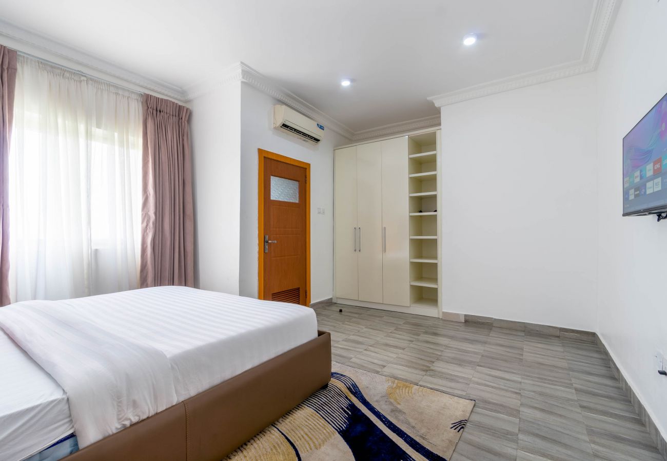 Apartment in Lekki - Attractive 4 bedroom apartment with snookerboard |  ikate lekki