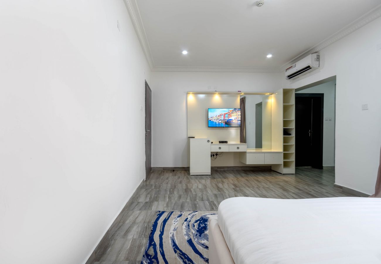 Apartment in Lekki - Attractive 4 bedroom apartment with snookerboard |  ikate lekki