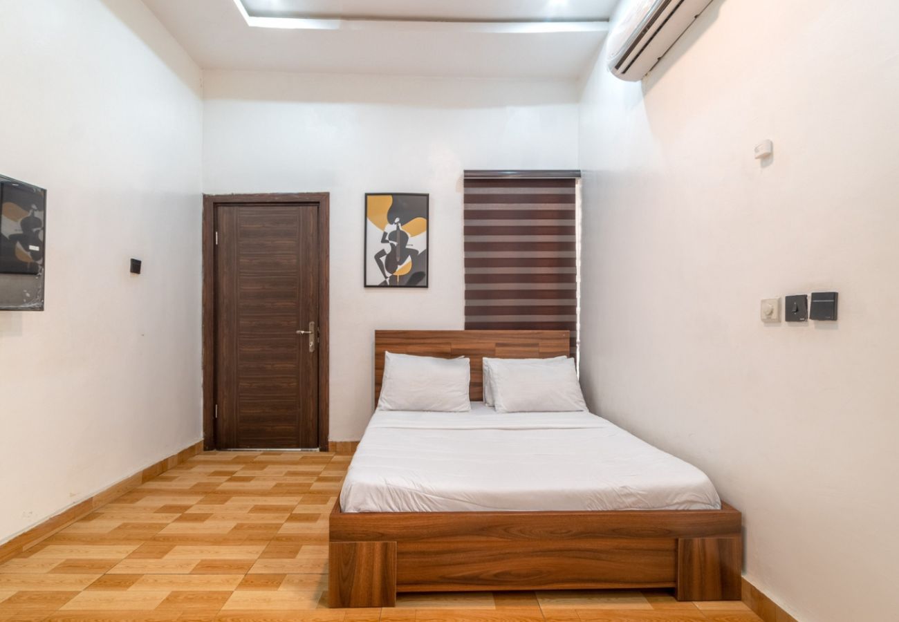 House in Lekki - Elegant 4 bedroom self compound with foosball| Agungi, Lekki  