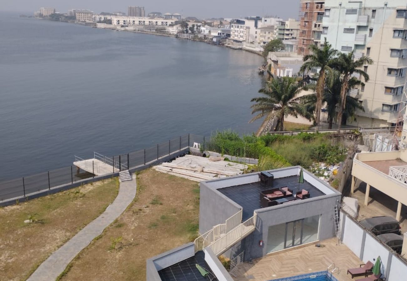 Apartment in Lekki - Adorable 3 bedroom Oceanview apartment with swimming pool and gym |  Lekki phase 1