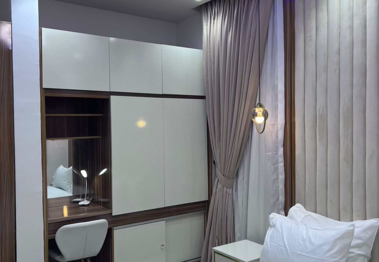 Apartment in Lekki - Exquisite 2 bedroom apartment | Chevron, Lekki