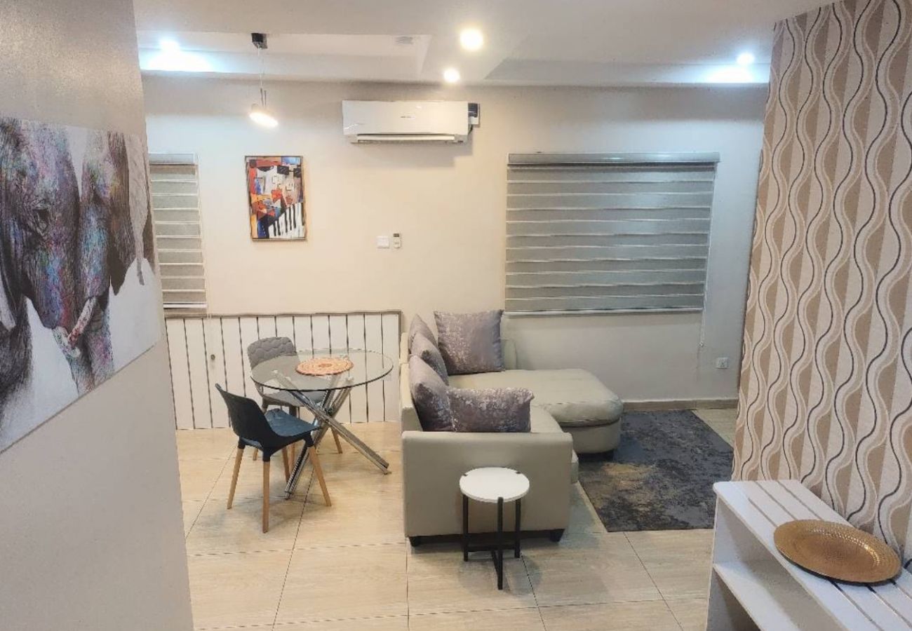 Apartment in Abuja - Bohemian - 1 Bedroom Apartment | Wuse 2