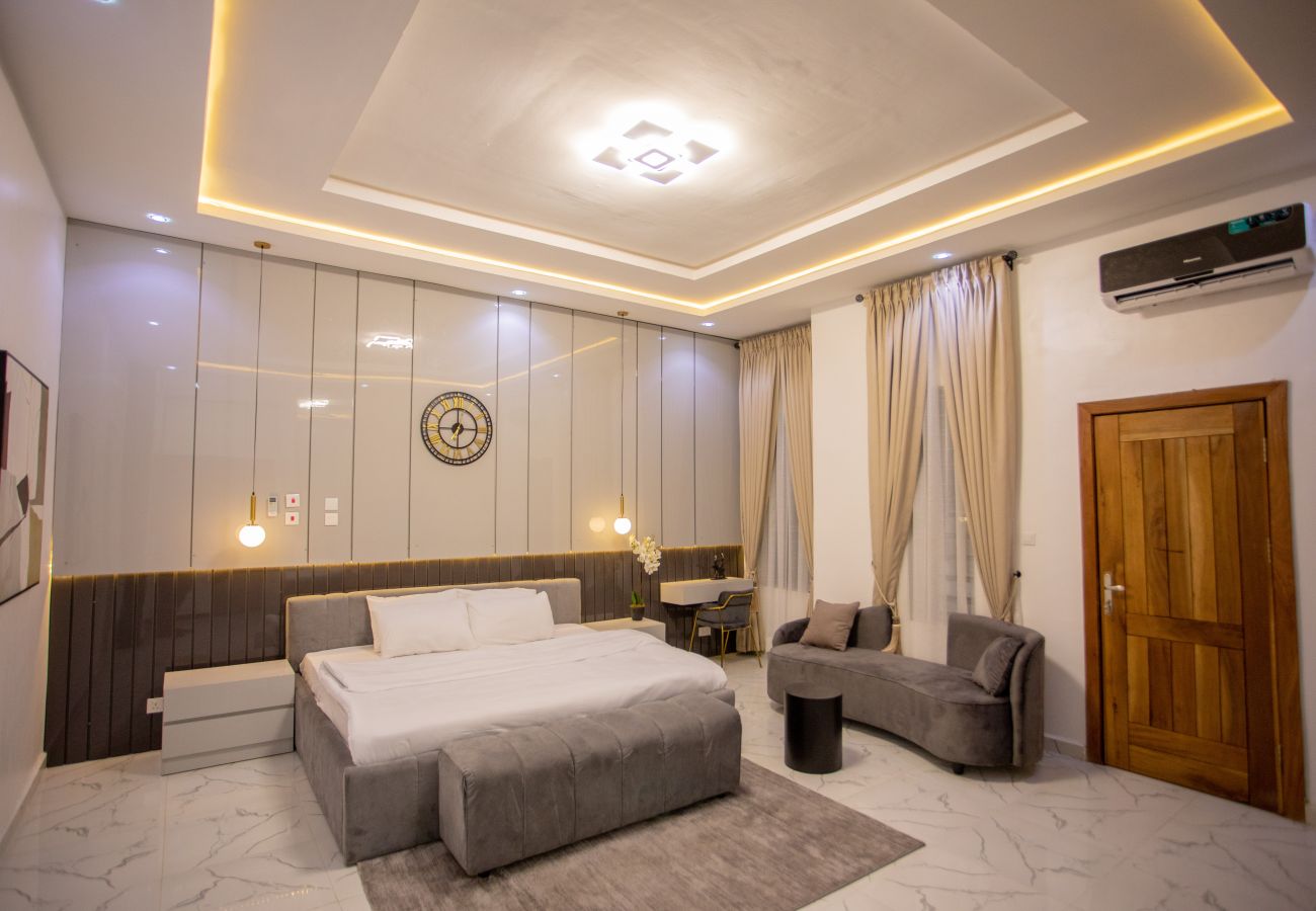 Apartment in Lekki - Beautiful 3 bedroom duplex with balcony and gym | Orchid, Eleganza Lekki (inverter)