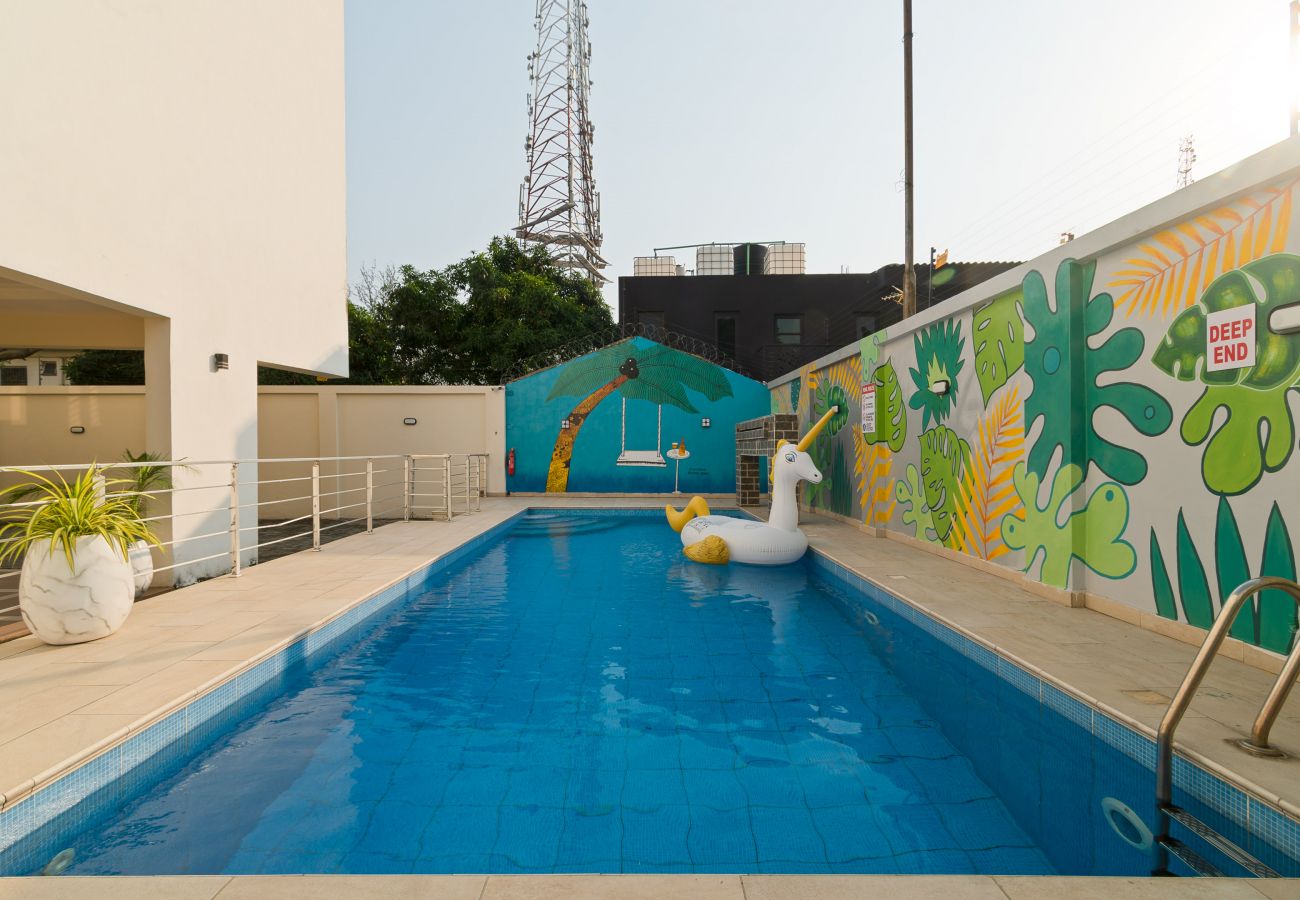 Apartment in Lagos - Lovely 4 bedroom with swimming pool and bbq area | Victoria island