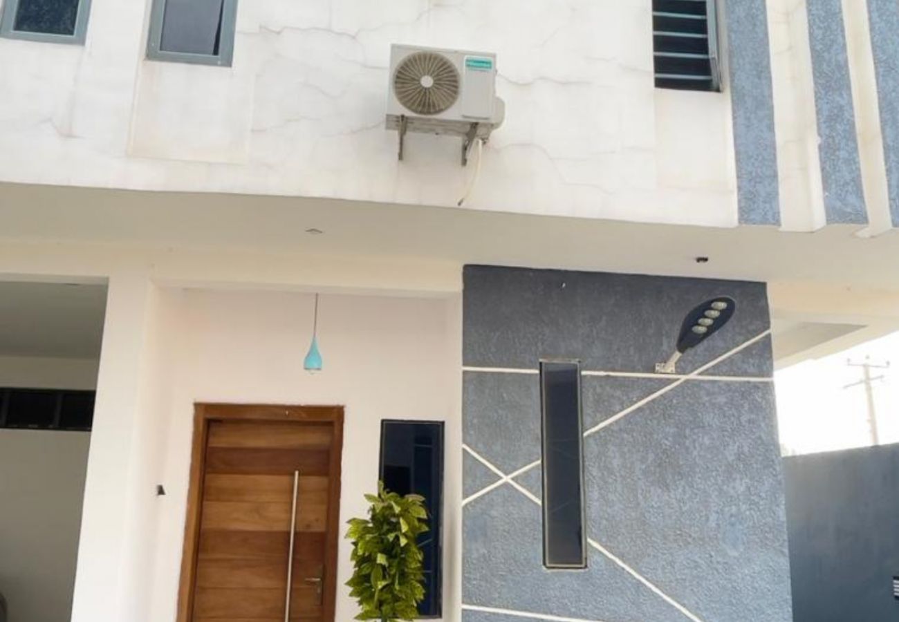 Apartment in Lekki - Stunning 2 bedroom apartment with PS5 _Orchid, Lekki 