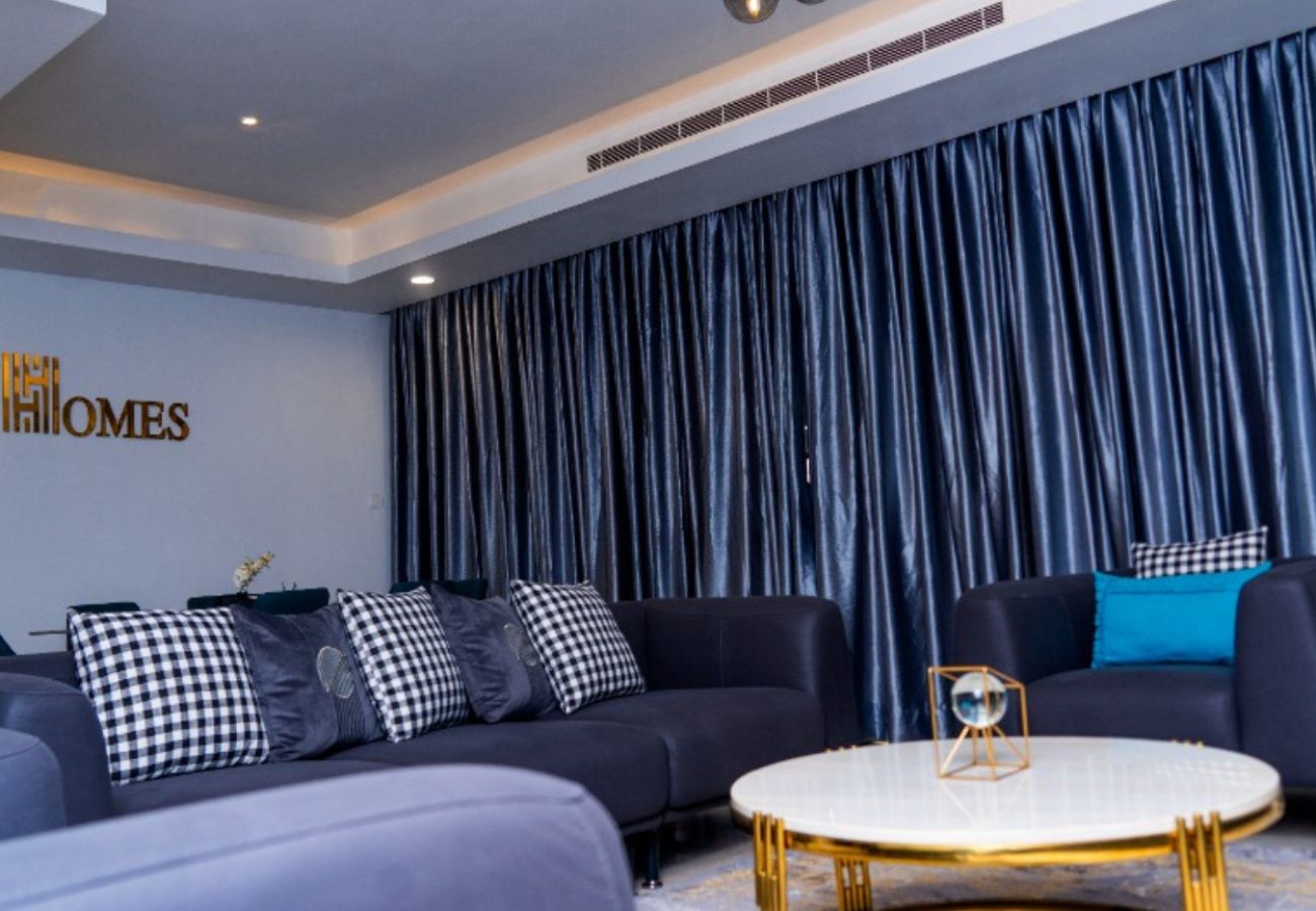 Apartment in Lagos - Exquisite 2-bedroom smart home in Eko Atlantic, Victoria island with private cinema , gym and pool 