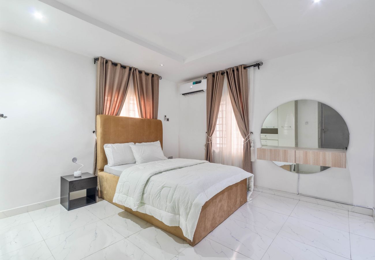 Apartment in Lekki - Lovely 2 bedroom apartment | Orchid, Eleganza lekki (inverter)