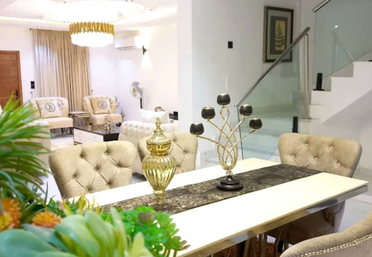 Apartment in Lagos - Elegant 2 bedroom duplex | Parkview, Ikoyi