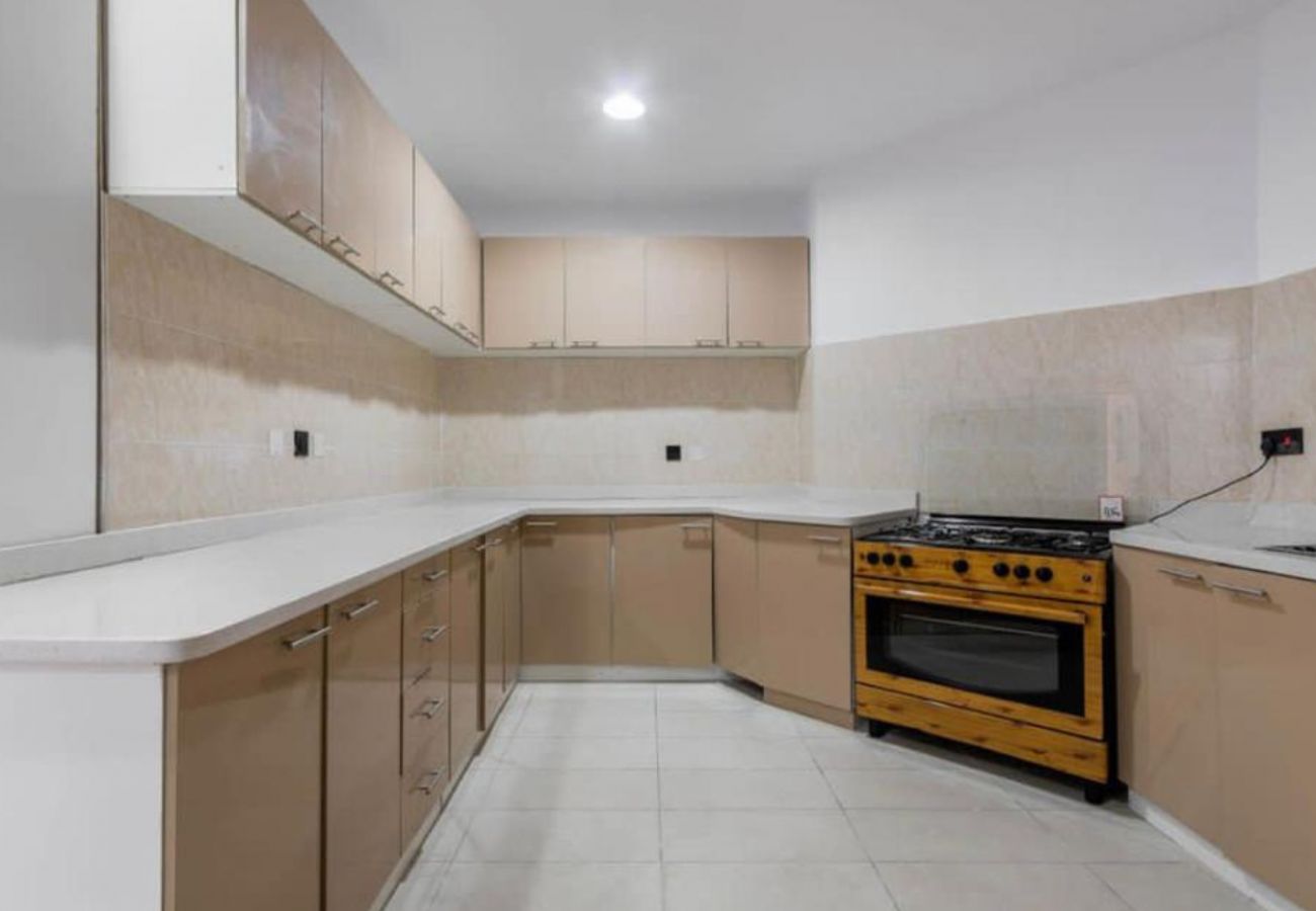 Apartment in Lagos - Serene 3-bedroom Apartment | Alexander, Ikoyi