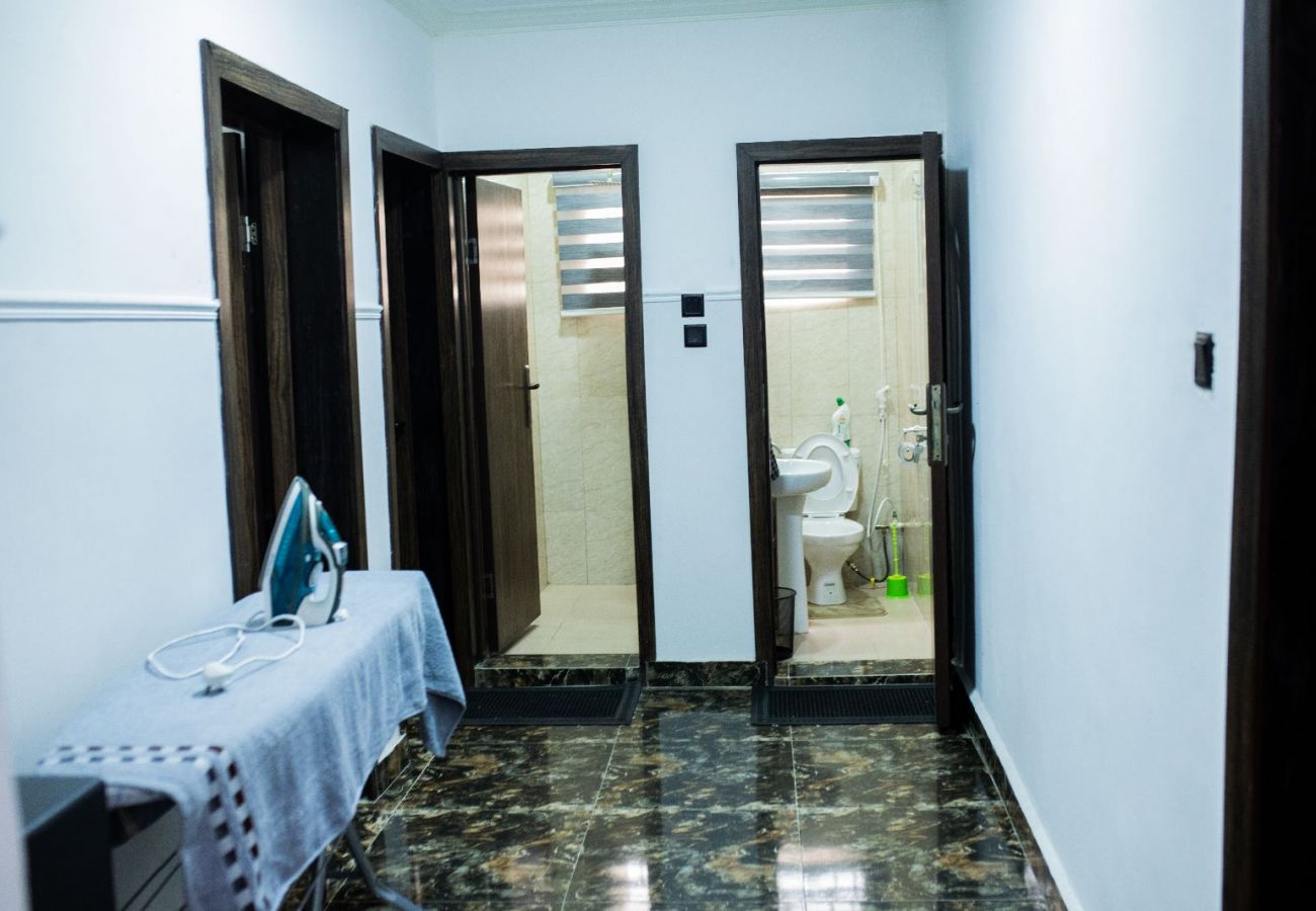 Apartment in Lagos - Comfy 2 bedroom apartment | Magodo